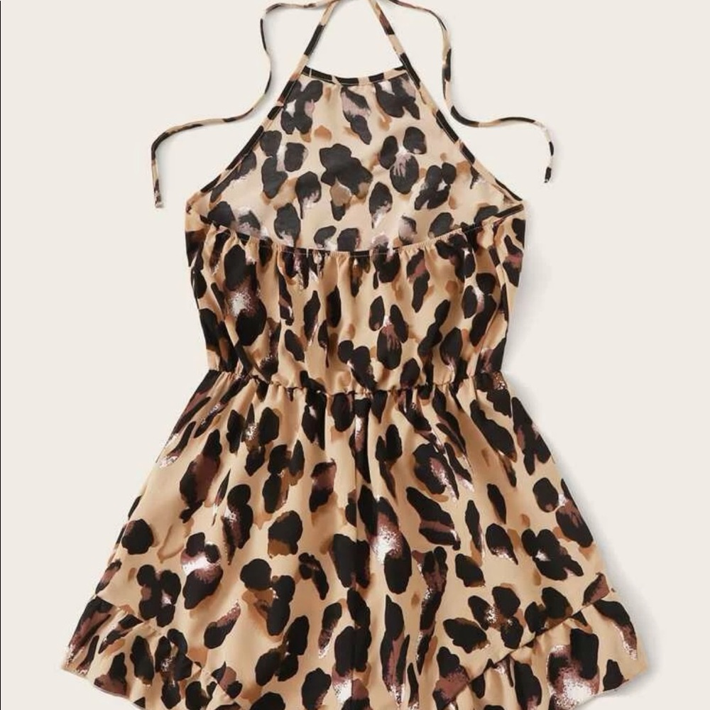 SHEIN cheetah print romper - Picture 2 of 7